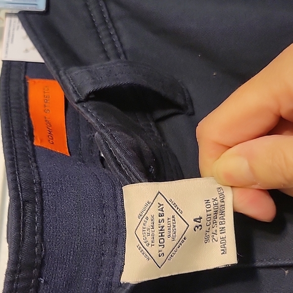 Cargo shorts - Picture 3 of 4